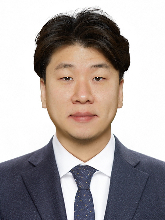 김홍현 목사
